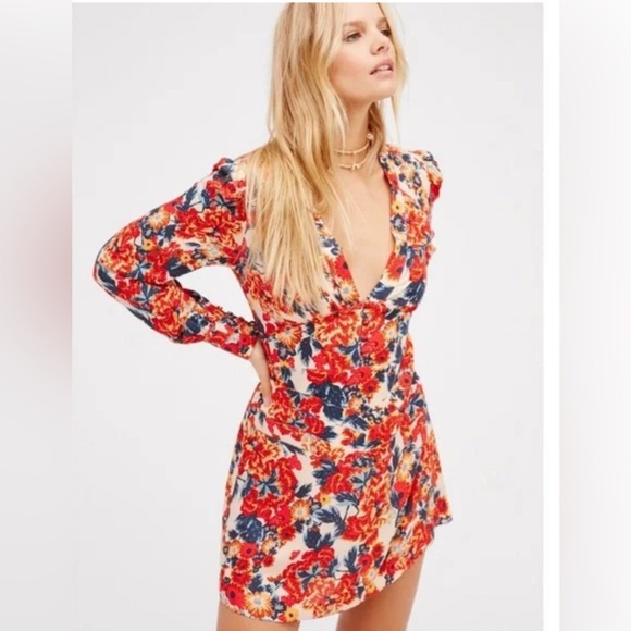 Free People Dresses & Skirts - Free People Spring Floral Plunge Mini Dress Size 2